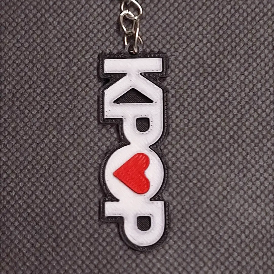 Love KPOP Keychain
